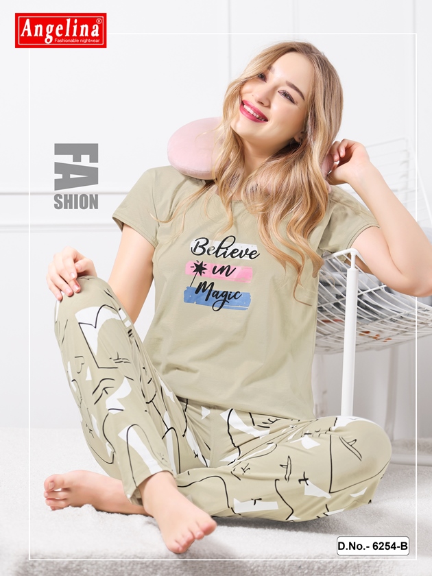 HOSIERY NIGHTSUIT